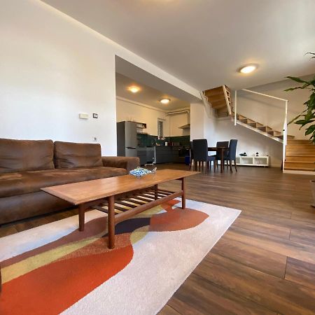 2 Bedroom 107 M2 Loft With Balcony Budapest Kültér fotó