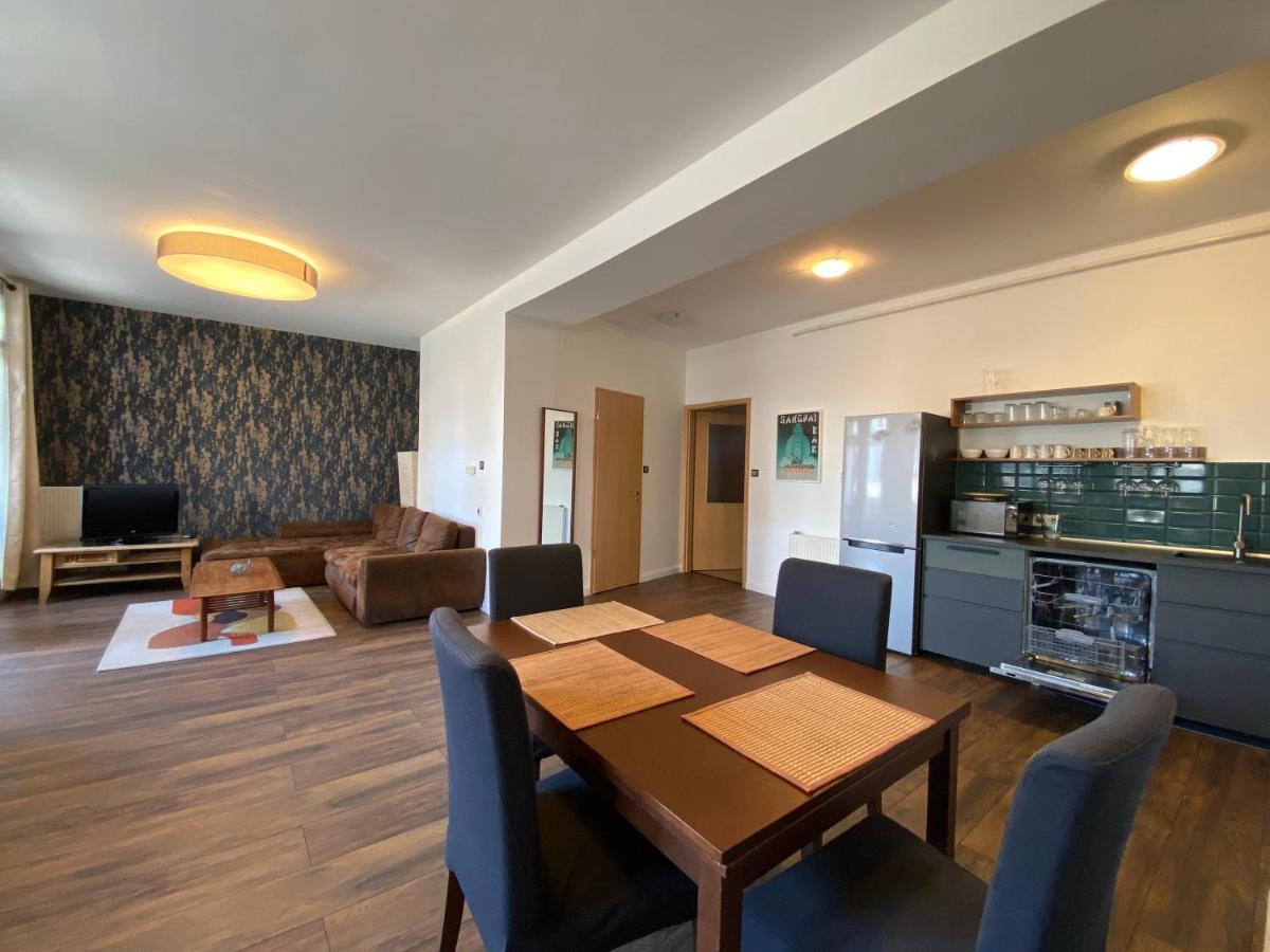 2 Bedroom 107 M2 Loft With Balcony Budapest Kültér fotó